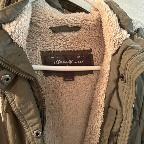 Eddie Bauer parka coat size small - Picture 2 of 5